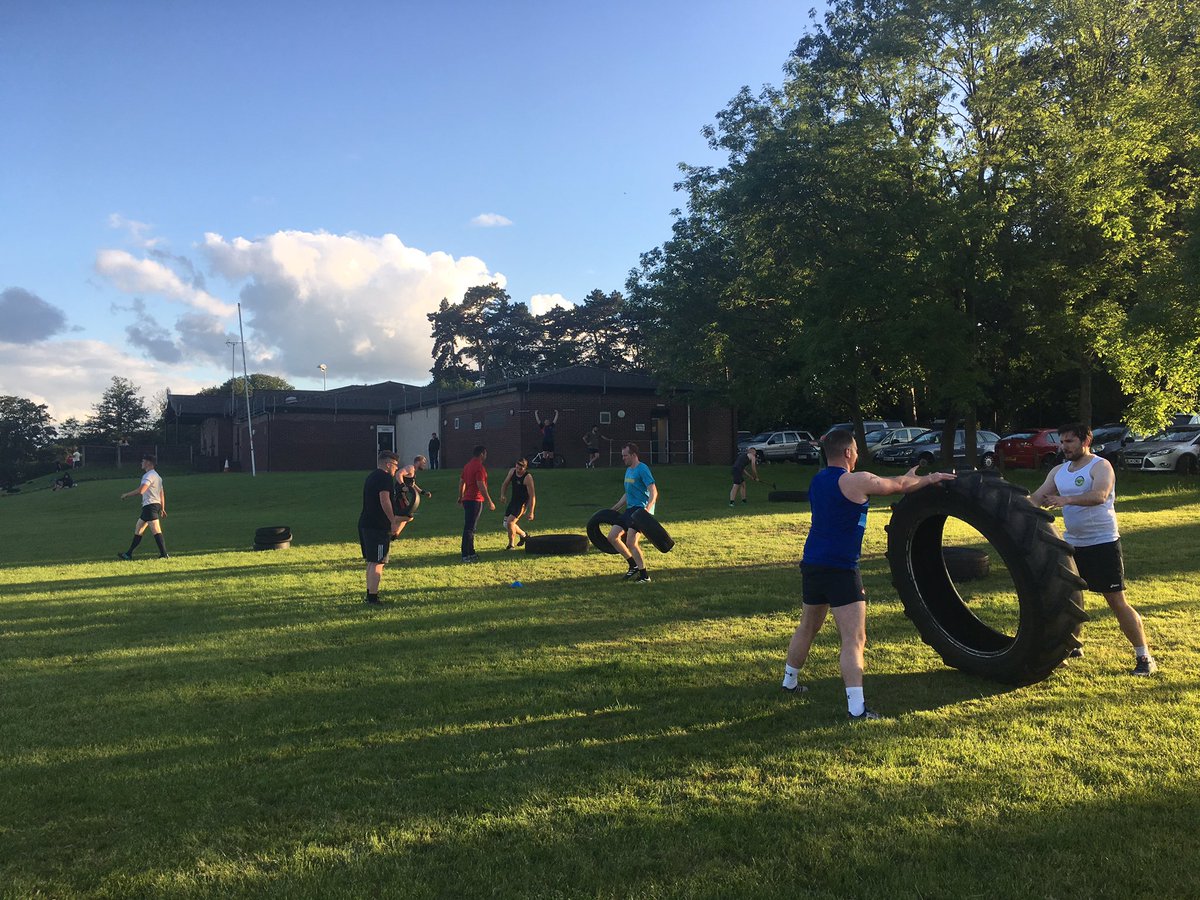 Week 2 of pre season,commitment once again fantastic,gym and tyres gettinga full workout #rugby #rugbyclub #rugbyunion #rugbyplayer #rugbyfamily #rugbymen #rugbyteam #rugbytraining #rugbytackle #rugbystyle #rugbyxv #rugbyforall #midlandsrugby #strength #skills #preseason
