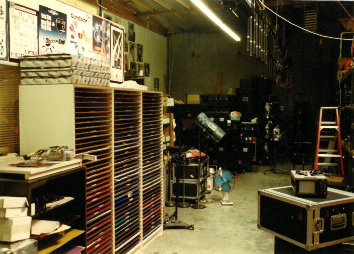Riverview_RSG's tweet image. Check out some of our very first shows and our original warehouse in Our Story on the Riverview Systems Group website! Visit: riverview.com/our-story/ #History #LightingDepartment #1991