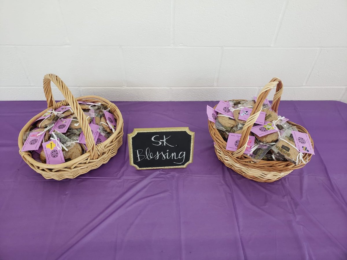 Mrs.Otello17 🍎 (@otelloa1) on Twitter photo Today we celebrated the Kindergarten’s SK Blessing! Congratulations to our youngest learners! ❤️ #yougaveuswingstofly #newbeginnings #hellograde1 <a href="/StSimonCS/">St. Simon CS.</a> <a href="/TCDSB/">Toronto Catholic District School Board</a> Today we celebrated the Kindergarten’s SK Blessing! Congratulations to our youngest learners! ❤️ #yougaveuswingstofly #newbeginnings #hellograde1 <a href="/StSimonCS/">St. Simon CS.</a> <a href="/TCDSB/">Toronto Catholic District School Board</a>