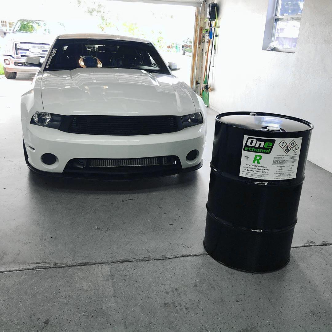 oneethanol's tweet photo. Jim Braun's beautiful #grtwhit 2012 #ford #Mustang GT! Jim just converted to One Ethanol R and is ready to beat his current best 8.0 at 178 MPH next week! #oneethanol #realstreet #ethanol #biofuel #racing https://t.co/yVwAZySU1B