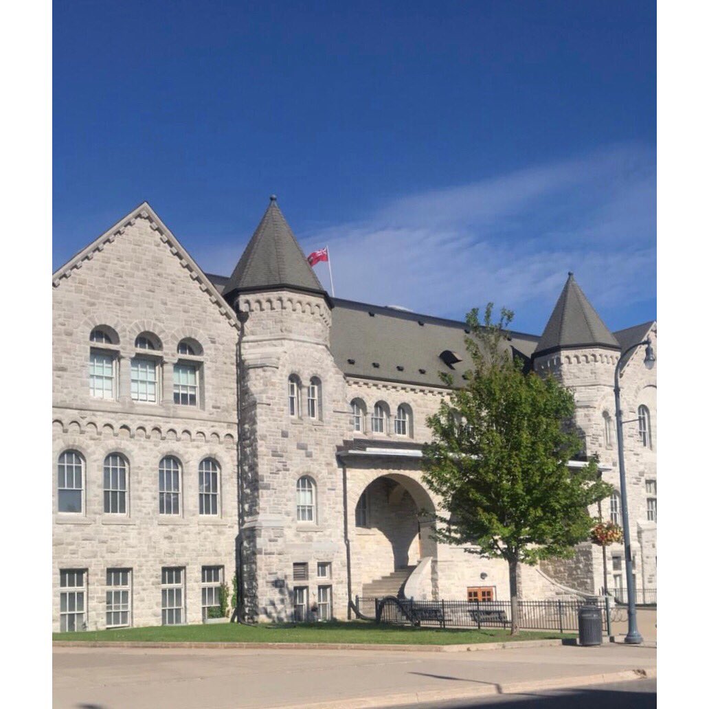 AdamKelly07's tweet image. Massive thanks to @Lefebvre_JS for introducing us to his colleagues at @mcgillu and giving us a tour around Montréal. A day certainly wasn’t long enough to see this city! 😍#BCUTeamCanada