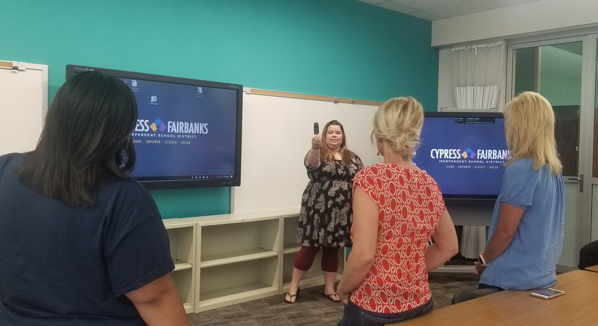 EQ_Smith's tweet image. Learned so many new things today hanging out with @lauratxrose!!💡💻 Thank you @CyFairEdTech for hosting such awesome professional development! #promethean #classflow #activinspire #edtech #summerlearning #lifelonglearning