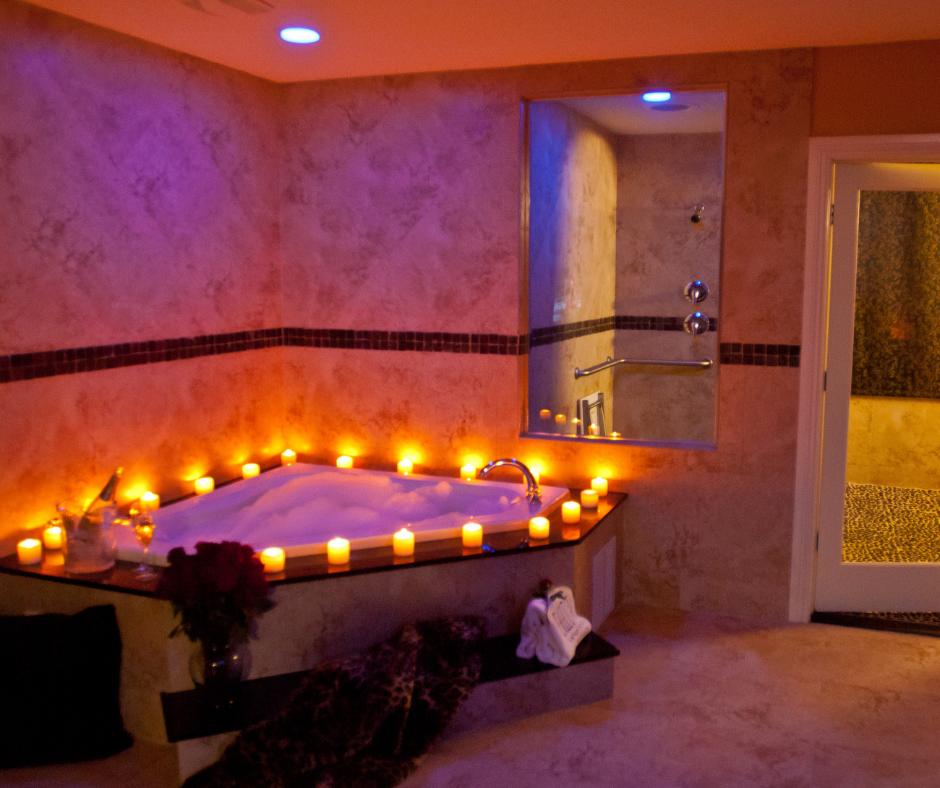 ExFantasyHotels's tweet photo. Each room features a Mediterranean quality that makes this love hotel your home away from home 🕯️https://t.co/MtzwTyRFwS #executivedecision https://t.co/sPVKLfu4or