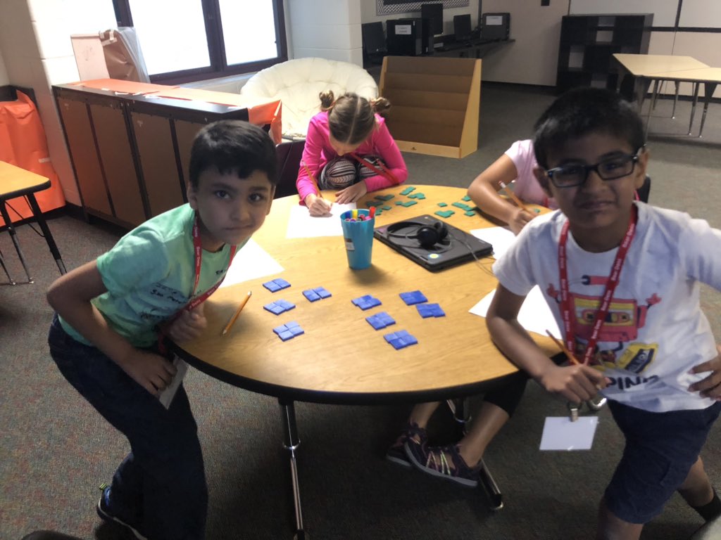 Marisateachrun's tweet photo. Summer academy 3rd graders learning about division using math mindset learning @rochcommschools #RCSpride #mathmindset https://t.co/Ui50bdK0DW
