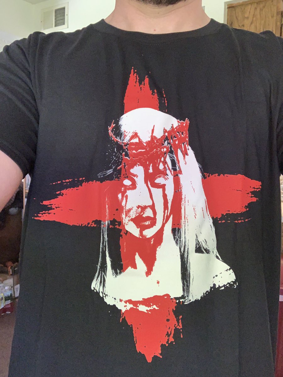 Chris_Undiemi's tweet photo. Just received the newest shirt from @okkultist_band @BeatrizMariano 

So sick! #AllHails #QueenOfTheHollow #SignOfTheReaper 🖤🔥🤘🏼 https://t.co/zS4IT0DX60