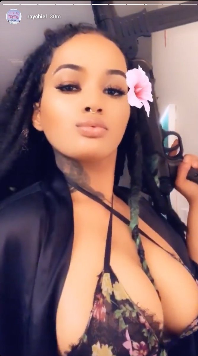 raych_unedited's tweet photo. So Raychiel is currently on Instagram playing around with her "boyfriend's" gun. This kind of shit is dangerous and can cause serious injury to you and anyone who is unfortunate enough to be nearby. Also, why have your fingerprints on a potential murder weapon? https://t.co/gO2A4eDkQo