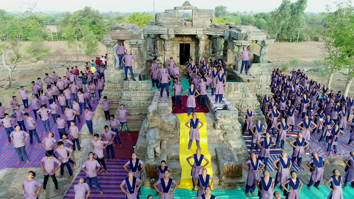 Yoga performed at #Bavkatemple in dahod #internationaldayofyoga. It's Heritage temple built by the great Sidhdraj Jaisinh.Top class architecture design. <a href="/PMOIndia/">PMO India</a> <a href="/CMOGuj/">CMO Gujarat</a> <a href="/Ganpatsinhv/">Ganpatsinh Vasava</a> <a href="/jsbhabhor/">Jasvantsinh Bhabhor</a> <a href="/bachubhaikhabad/">Bachubhai Khabad</a> <a href="/moayush/">Ministry of Ayush</a> <a href="/DdoDahod/">R K Patel (IAS) District Devlopment Officer Dahod</a> <a href="/Our_Dahod/">ourdahod</a> <a href="/SdmDahod/">Sdm Dahod</a>  @Dtvnewsdahod