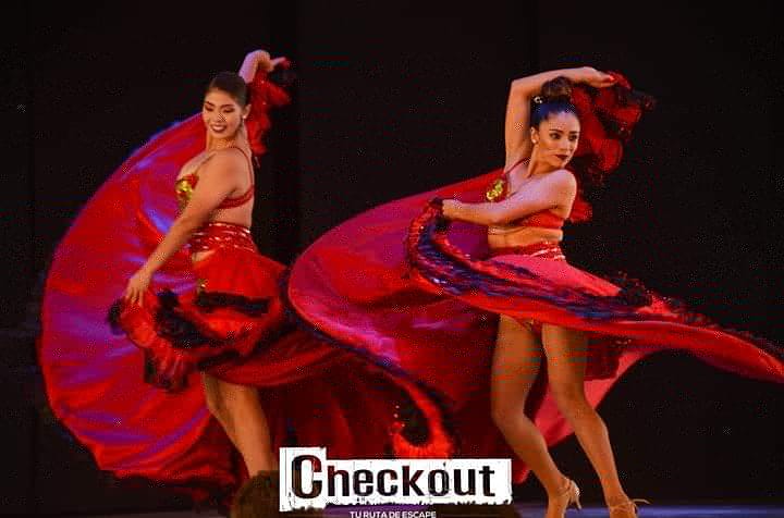 revistacheckout's tweet photo. El bailé...
Fotos por @zonaadictivaweb  #RevistaCheckOut

#bailesregionales #destinos #tradiciones #Photo #tradiciones  #viaja #México #baileesvida
#Destinos #Viajes #Turismo #dance #CheckOutTV #TV #viajemostodosporméxico #cultura https://t.co/8S4oM33ZXm