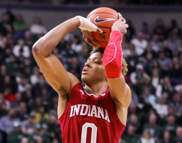 選秀大會實時更新:Williamson當選狀元,Morant當選榜眼,Barrett探花!-黑特籃球-NBA新聞影音圖片分享社區