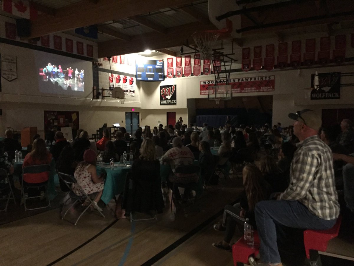 shayepatras's tweet photo. @WoodhavenMS students and parents celebrating our awesome kids at the #whpack fine arts awards. Super proud of these kids and @MsYoung4321 ! #psd70 https://t.co/7UKjAmSTCu