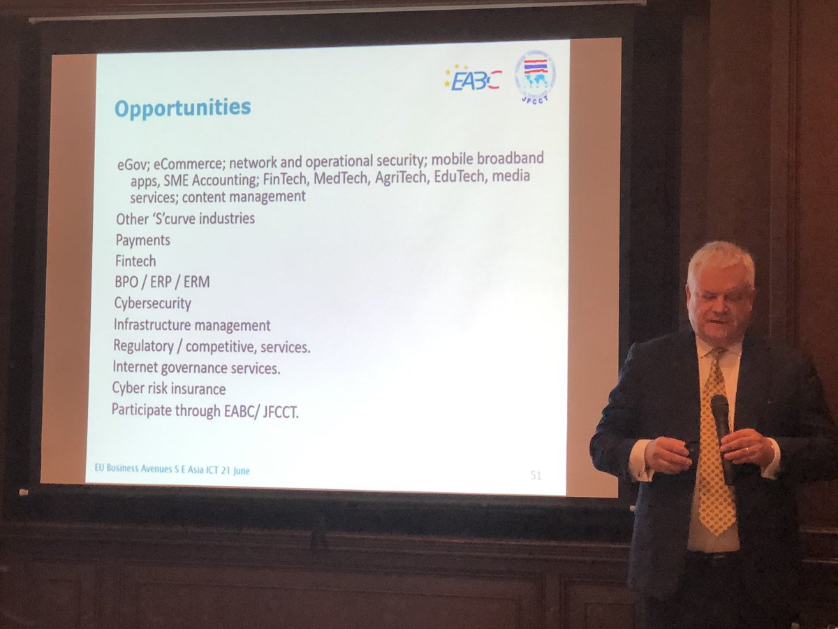 SvenHuber's tweet photo. #BobFox talking about business opportunities in #Thailand. #EdTech @fictionexpress @EU_Gateway https://t.co/dmZA6xLj8D