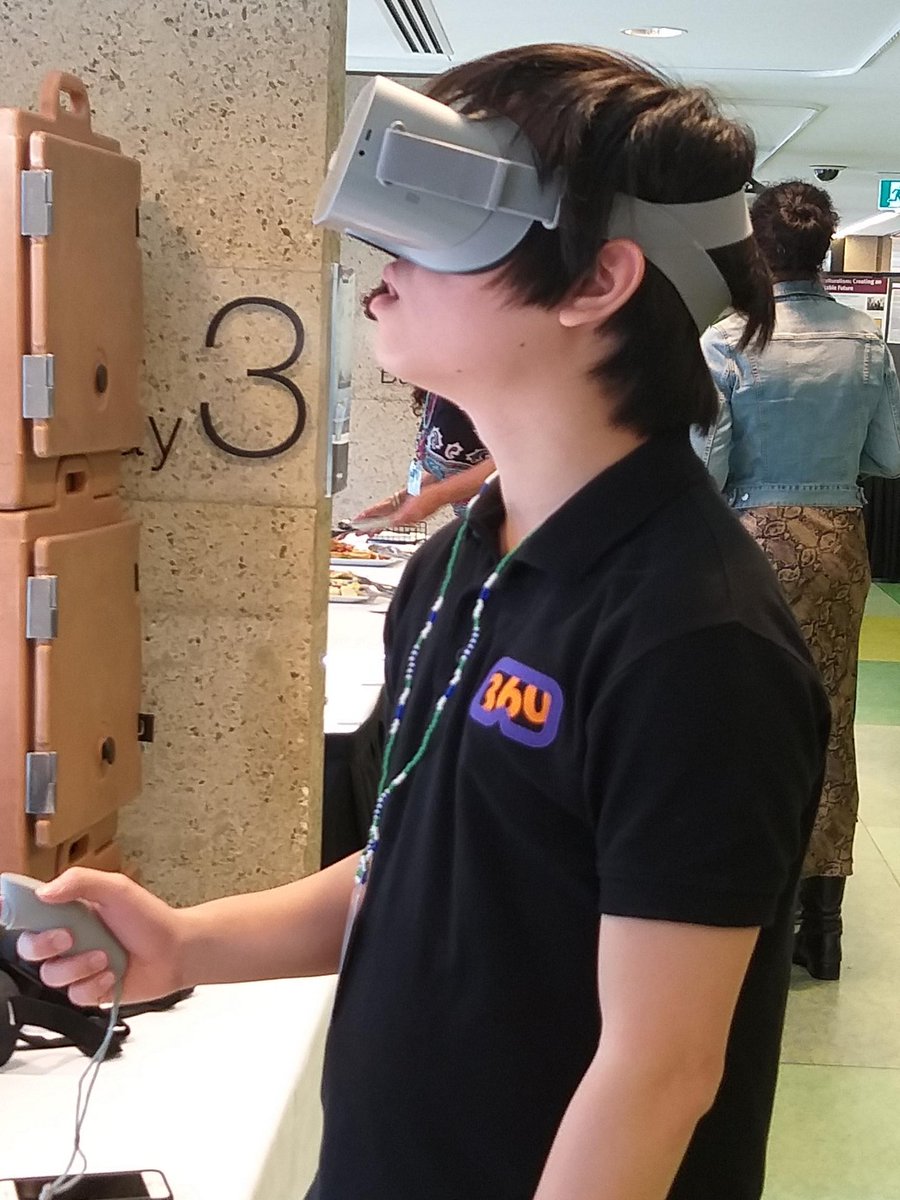 Welcome360tech's tweet image. Come say hello to Welcome 360 cofounder and @QUT student Jogen Phang at #refugeehealth2019 🎬 #vrforgood #socent #vr #360video #VirtualReality #Refugees #AsylumSeekers #worldrefugeeday #techfugees #socialenterprise #brisbane @QUTCEA