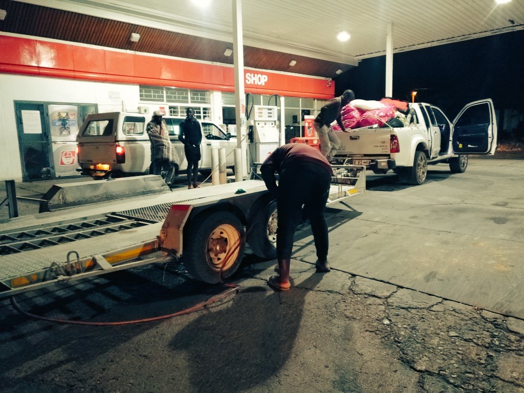 KADEWO_'s tweet photo. The team is in #Outjo, Kunene Region. Picking up the NBL desk material in #Kamanjab and then proceed to #Opuwo. https://t.co/vsv7PnAr05