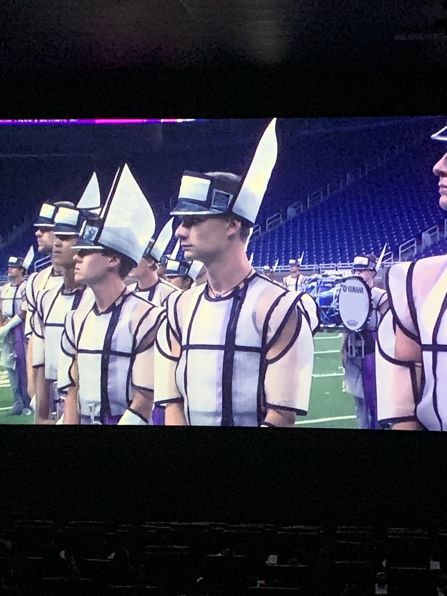 My favorite part of <a href="/CarolinaCrown/">Carolina Crown</a> performance tonight :-)