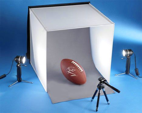 ISO PRODUCT PHOTOGRAPHER FOR ONLINE VINTAGE STORE required: Job for Students and new graduates in online vintage store. Candidate with speed, skill and style combination and can measurements/logging sizes. Applu here: buff.ly/2WTEJuj