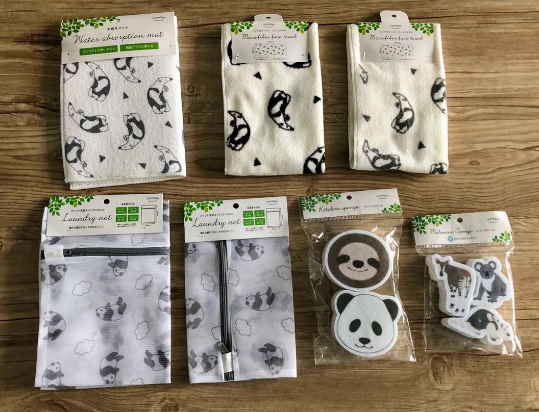 O Xrhsths Cando キャンドゥ Sto Twitter お家にアニマルいっぱい ｃａｎ ｚｏｏシリーズ第３弾 ａｎｉｍａｒｃｈ 水切りマット フェイスタオル 洗濯ネット スポンジ フック 歯ブラシホルダー ステッカー ボトル ウォール スイッチ マグネット ｐｐ