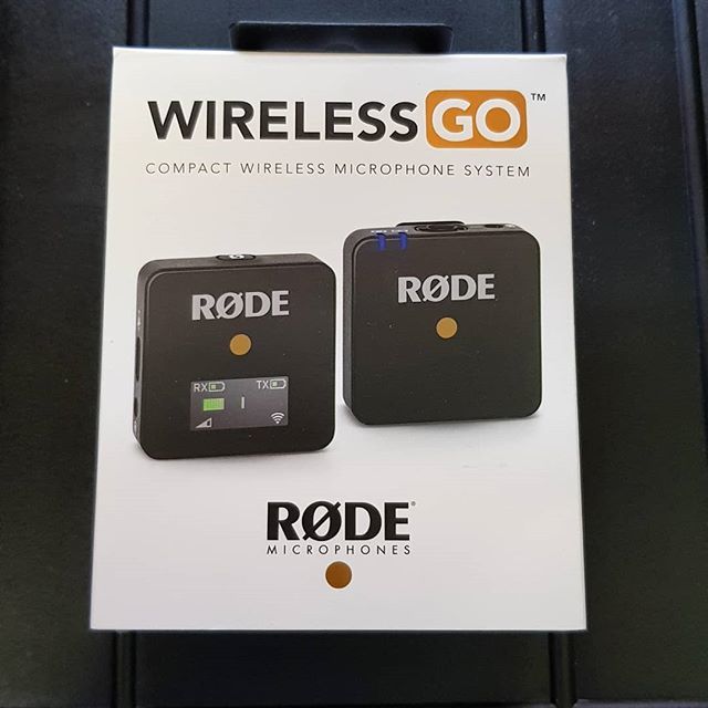 trade_creative's tweet photo. Look at what the cat dragged in. Quick little sound kit for those shoots on the go. Hopefully it lives up to the reviews. @rodemic
.
.
.
.
.
.
.
.
#videography #melbourne #cameragear #happyfriday #everyonelovesadelivery
@vidguys https://t.co/W4tf21FeRe https://t.co/ZRGa9sdEJJ
