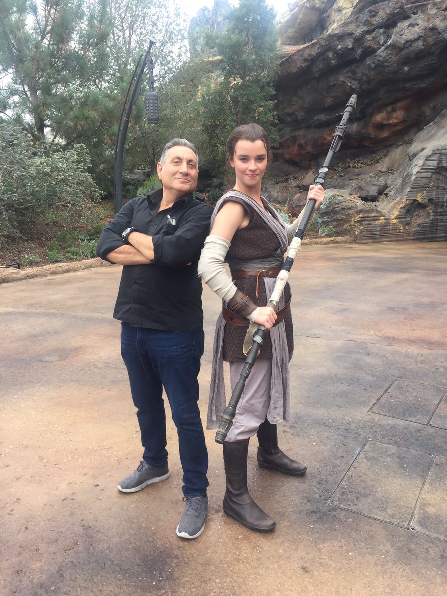 TomVazzana's tweet photo. Rey and I, hiding out. https://t.co/Xr3RmKkHpn