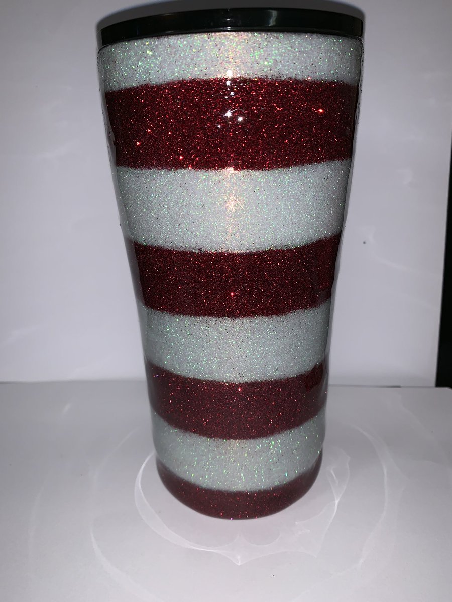 pollockcreation's tweet photo. American flag tumbler 🇺🇸 https://t.co/YUqgjKCgCd