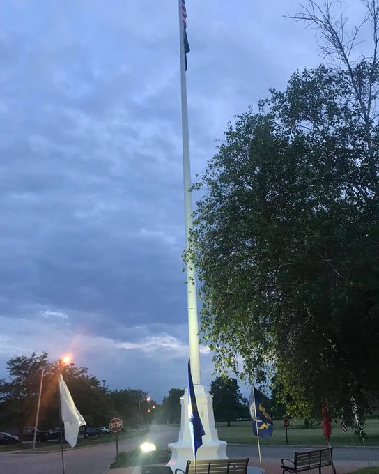 @Batavia,NY #Veterans #Hospital #Flagpole Display w #Service #Branch #Flags #Lighting #External #Halyard #Rigging https://t.co/b9cSaSKAh4 https://t.co/TUa6ALMn49