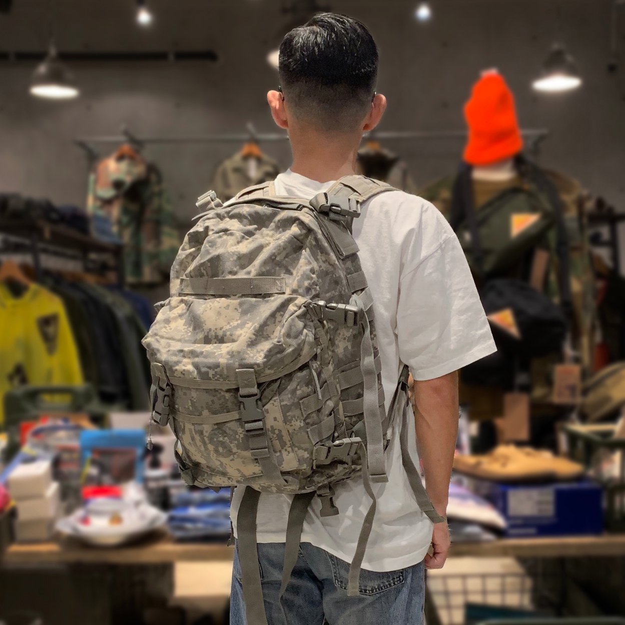 最大5万円OFFクーポン! 米軍 防水突撃部隊 多機能リュック ウッド