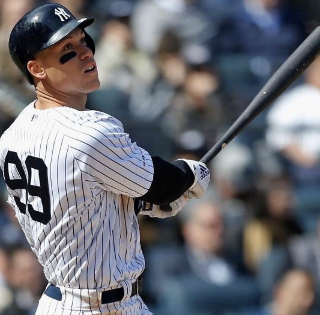 nyy_cate's tweet image. This gorgeous, talented and extremely humble guy is finally returning to the Yankees lineup tomorrow... and I am completely overwhelmed with emotion just thinking about it. ❤️😃😭😍
#aaronjudge #allrise #futurecaptain #finallyback