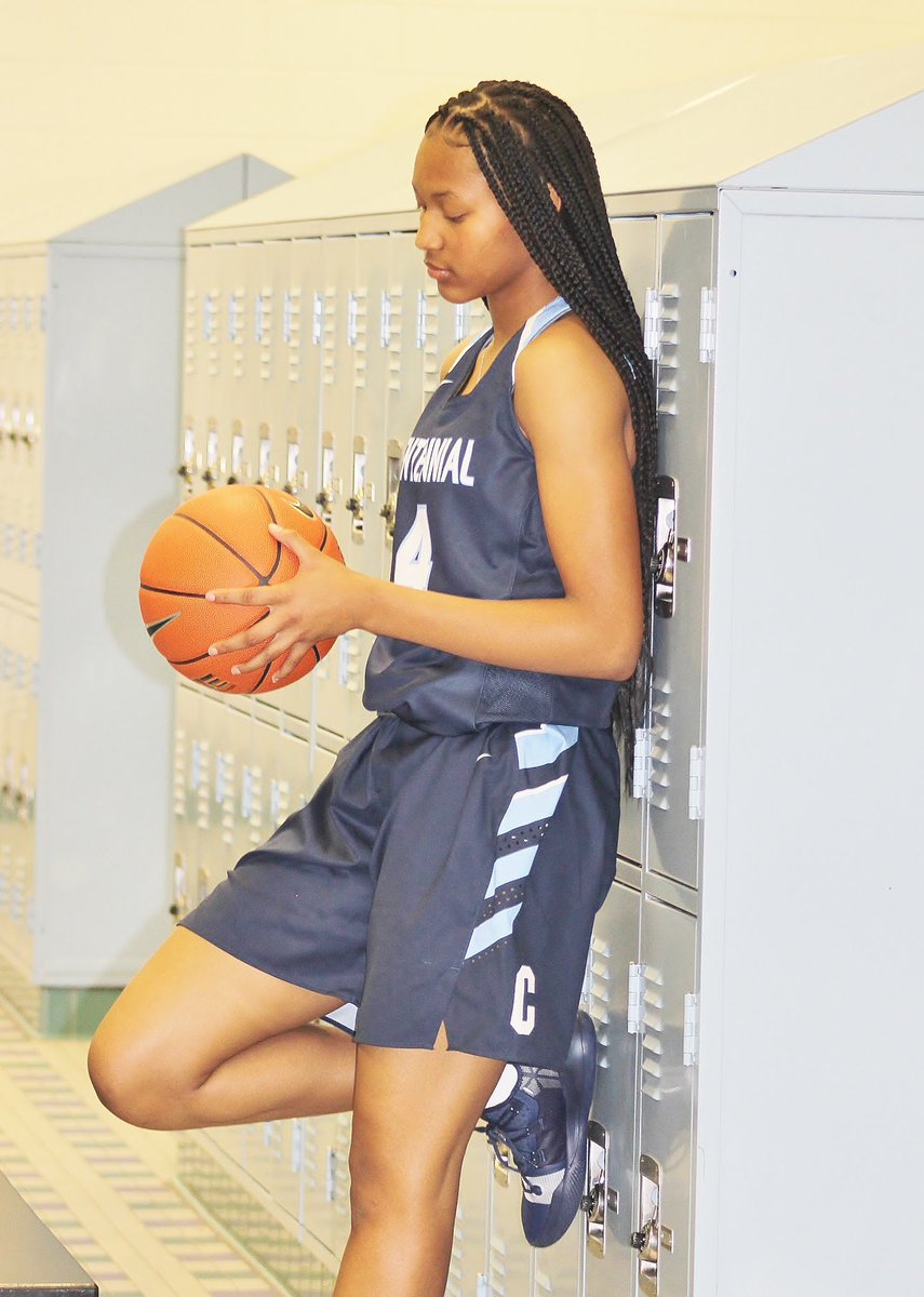 centennialgbb's tweet photo. And they keep coming.... 

@CoachBanghart wasted no time on 2021 @taylor_bigby • Thanks coach for reaching out and extending an offer. A coach who loves Taylor’s versatility on both ends. 
#matchupPROBLEM https://t.co/MkuI4WyQfy