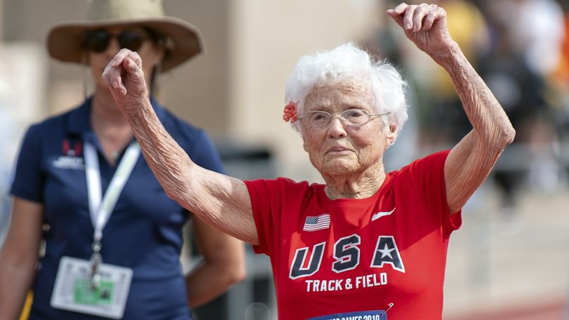 103-year-old runner takes title, breaks records at the #NationalSeniorGames wfla.com/2090374056