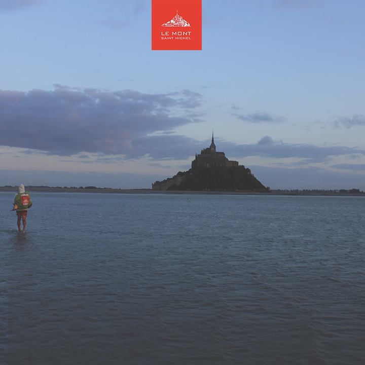🏰 Marcher autour du Mont
🤸‍♂ S'enfoncer dans les sables mouvants
🔭 Admirer l'horizon vers l'infini
Avez-vous fait l'expérience de traverser la Baie du Mont Saint-Michel ?