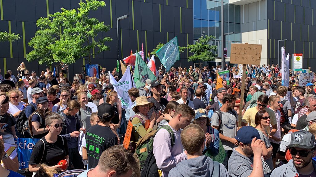 Stop Tihange tweet media