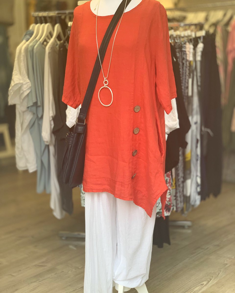 Lovely tunic top with button detail &amp; pockets 😍<a href="/buyinthebayhb/">Buy in the Bay</a> <a href="/BroadieTownTeam/">BroadstairsTownTeam</a> <a href="/DealWCT/">Deal Chamber</a> <a href="/buyinthebayhb/">Buy in the Bay</a>