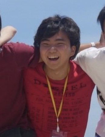 WorkLab5's tweet image. 【🔥運営者メンバー紹介🔥】
Entry No.9🙌     KenKen！！！

超絶前向き人間✨
／
ポジティブ魂で、どんな困難も乗り越えていきますっ💪💪
＼

-趣味-
サッカーが本当に好きで、今は海外サッカー観戦にドはまりしてますっ😆