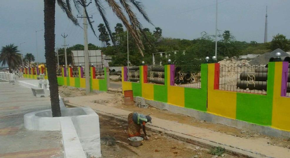 SwachhBharatGov's tweet photo. Rameswaram Municipal Corporation conducted dust sweeping &amp; cleanliness drive in the city as part of the #MyCleanInda movement.

#SwachhBharat https://t.co/OdwEk5YZB9
