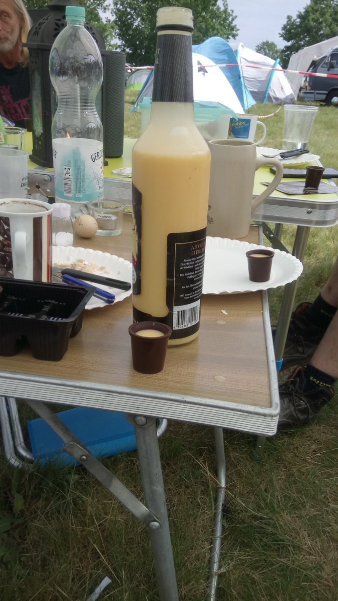 MaikHanikow's tweet photo. #frühstück #rührei #metalfrenzy https://t.co/pUjTpkxdmH