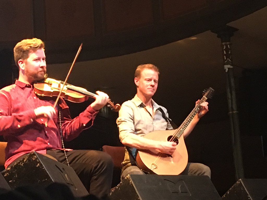 clarey_w's tweet photo. Great show @huntingdonhall @willharmonica #ThroughTheSeasons https://t.co/j13O7QnhiC