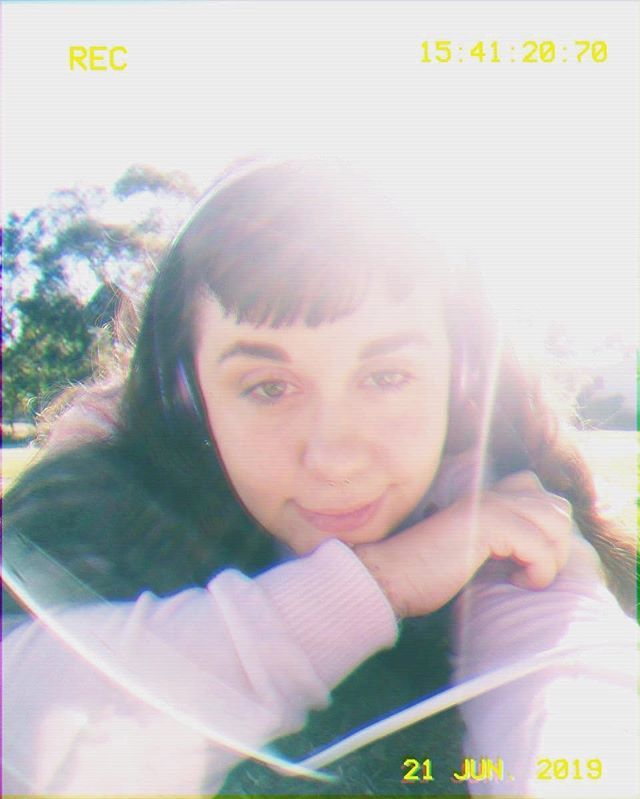 MissMilkyRose's tweet photo. Hey everyone! I'm back from my small hiadus. Had a lovely time at the park today soaking in the sun 😊
.
.
#PinUp #VintageStyle #AltModel #BettieBangs #Undercut https://t.co/nMe9VGccJa https://t.co/EwYKrTmMO5