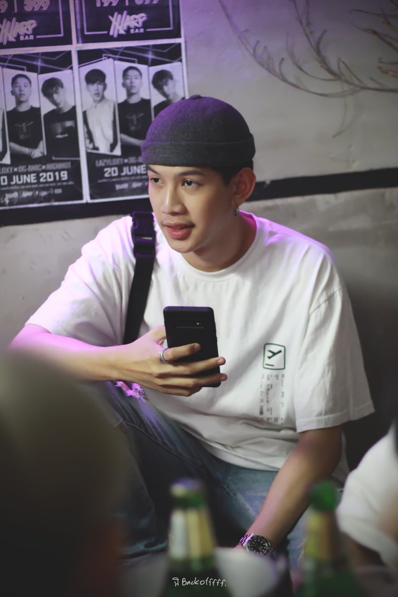 backofff__'s tweet image. HQ 190620 : 오늘 너무 잘했어  ♡

@Lazyloxy
#lazyloxy
#therapper
#therapperthailand