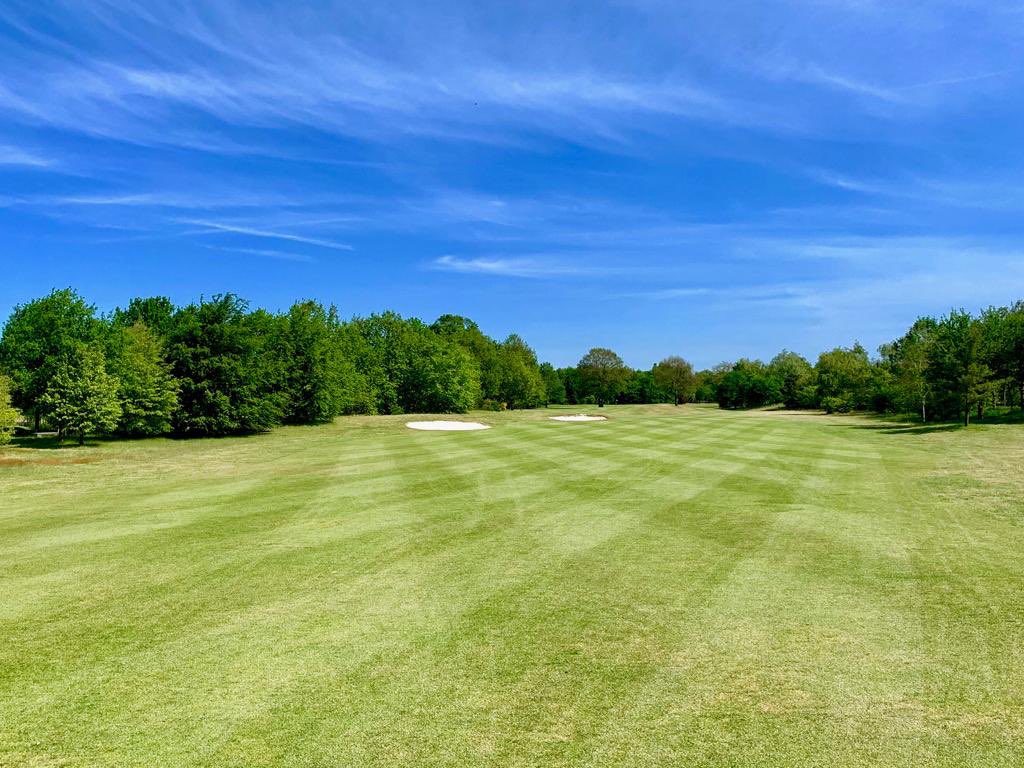 Komend weekeind Open Oosterhoutse. kom jij kijken of doe je mee, plaats foto’s met #hashtag #openoosterhoutse wij verloten na afloop een leuke prijs onder de inzenders.#golfwedstrijd #golfen #open #oosterhout #jevoeltjethuisbijdeoosterhoutse