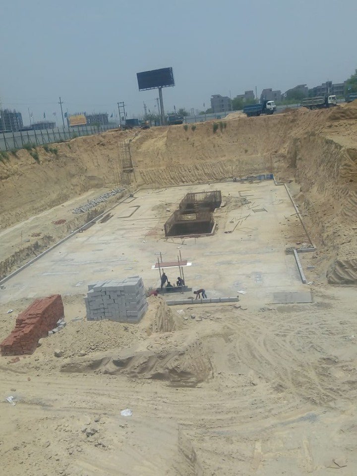 CocoCountynoida's tweet photo. Coco County Site Updates as on 21.06.2019

Excavation in non-Tower.
Retaining Wall near Tower B.
Steel Binding in progress Tower B.
Tower C Excavation complete. https://t.co/fuLqmnfiwy