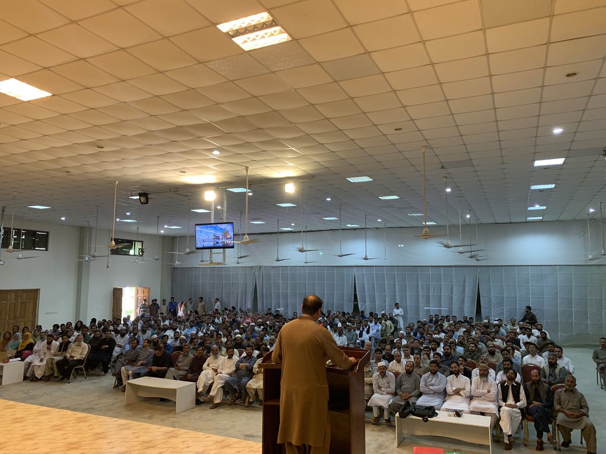DrShakir_Hafeez's tweet photo. COMSATS Abbottabad Employees gathering to celebrate the historic day. Thanks @asa_cui @rqamar #COMSATSsaved https://t.co/qq1PoJY6ZK