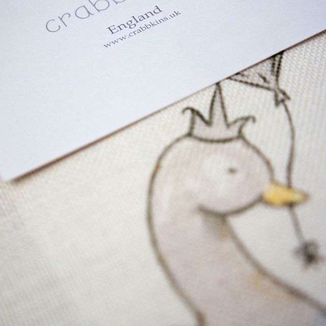 How it all began ... a little drawing of a little swan for a little nursery for a little person ..... skip forward and the drawing is turned into fabric.
.
.
#fabric #fabricpainting #fabrics #linen #linenfabric #linenfabrics #swan #swanqueen #swanprincess #nursery #nurserydecor #