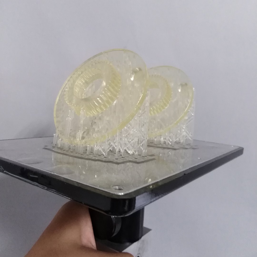 Mandy95978738's tweet photo. transparent resin wheels, printed by light 2. https://t.co/df084zLlbu