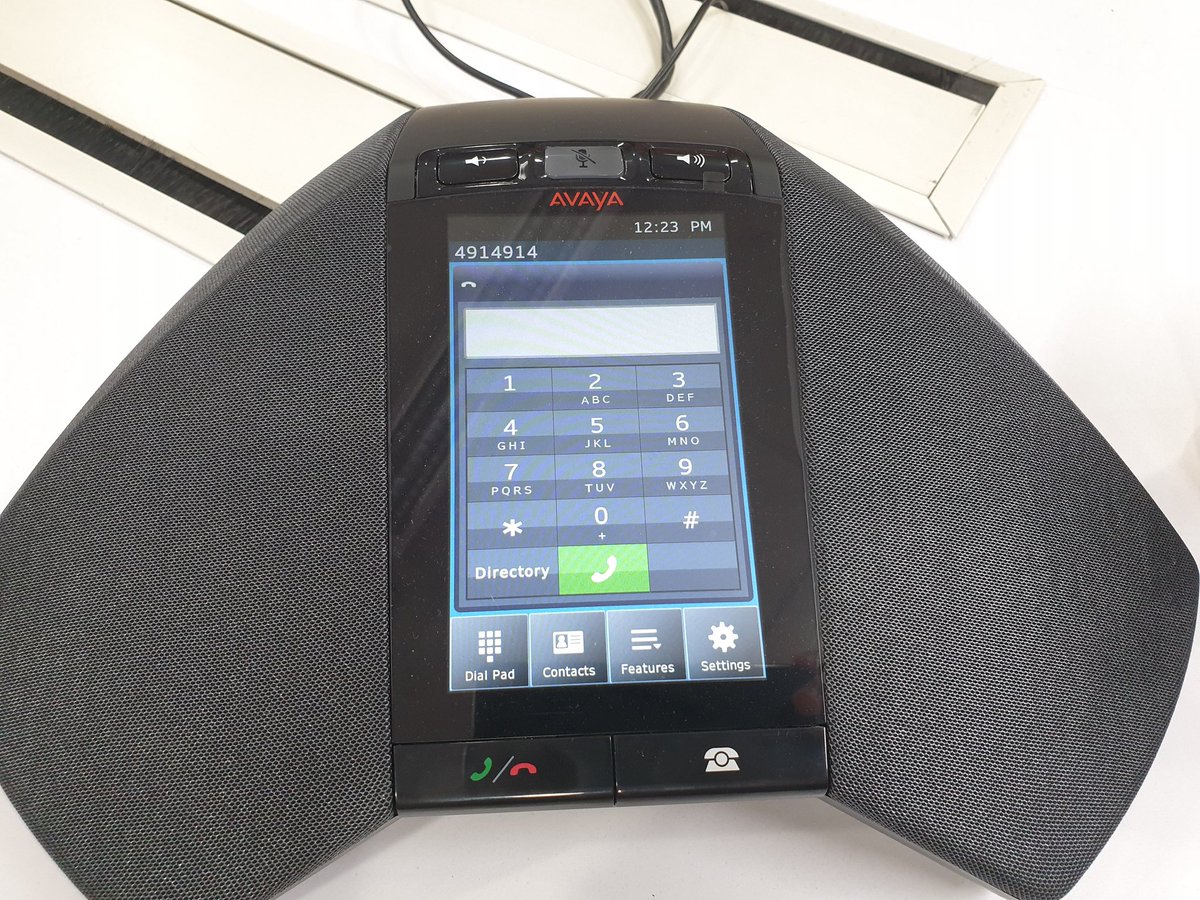 namrata1984's tweet photo. Experienced this #ubercool #sleek #HD #ipconferencephone B189 in the boardroom today!Powerful speaker and great looking product. #avaya #experiencesthatmatter https://t.co/8gMHxLLK0G