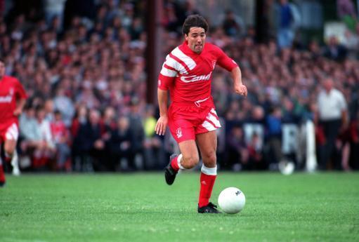 WHO AM I: Born on this day in 1964 in Swansea.  Happy 55th birthday to former Liverpool striker Dean Saunders 