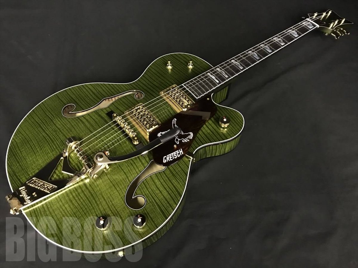 bigboss_online's tweet photo. 【入荷情報】#Gretsch から神田商会別注品の”G6136TJR-TMGR-KDFSR Falcon Jr. ”と”G6134T-58 KOA-KDFSR Penguin™ with Bigsby®”が入荷😍
どちらも通好みの渋めな逸品です‼️
https://t.co/vPzrGebIum …
#GUITAR #ギター #グレッチ #FalconJr #Penguin #BIGBOSS #ビッグボス #お茶の水 #限定品 https://t.co/L1XMXJrUBq