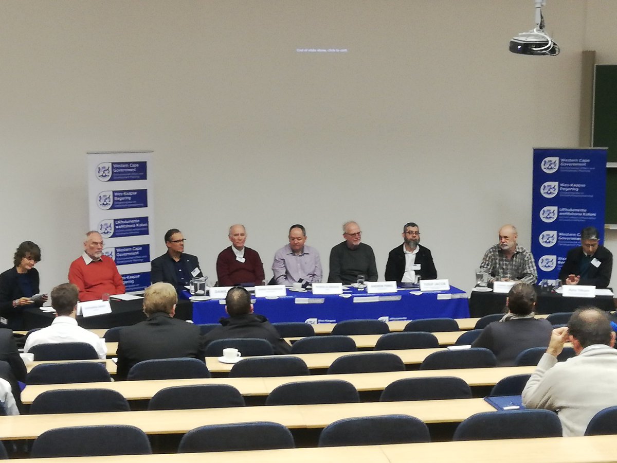 Ilana_Ed's tweet photo. The panel session for implementing natural refrigeration technologies getting underway at the #GreenCoolingInitiative technical workshop. #GoNatRefs #GIZ #SAIRAC https://t.co/ethAhsxwvV