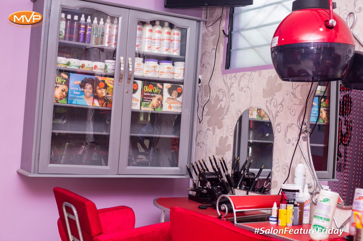 mvphairgh's tweet photo. The Urban Queen’s Choice Salon has everything you need for an enjoyable hair experience. Our #SalonFeature of the day can be located in Dansoman, Kofi ni Ama junction, close to ICGC Holy Family. Get your hair and nails done to perfection while you stock up on our products 
❤️ https://t.co/4UYJ5eAZtQ