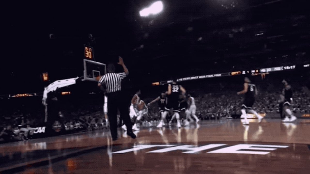 #VirtualReality is taking the fan experience to whole new level. #VR httpslink.com/0c0b79b0faa