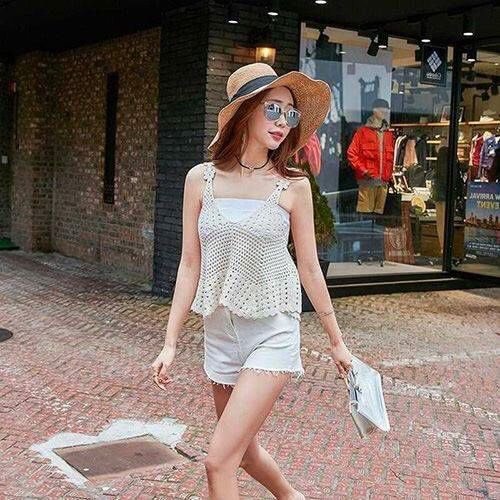 chubaytrading's tweet photo. เสื้อลูกไม้สายเดี่ยวชายบาน
สี: ขาว ดำ ครีม
ขนาด: อก36" ยาว22"
ราคา: 240บาท
สั่งซื้อสินค้า
Line: @chubay
Facebook: chubay
Tel088-9461942
หน้าร้านอยู่อาคารcity complex ชั้น2 เลขที่2070-2071
#เสื้อผ้าแฟชั่น #แฟชั่น #เสื้อผ้าประตูน้ำ #พร้อมส่ง #เสื้อกล้าม #เสื้อลูกไม้ #เสื้อสายเดี่ยว https://t.co/AKMKPnoii4
