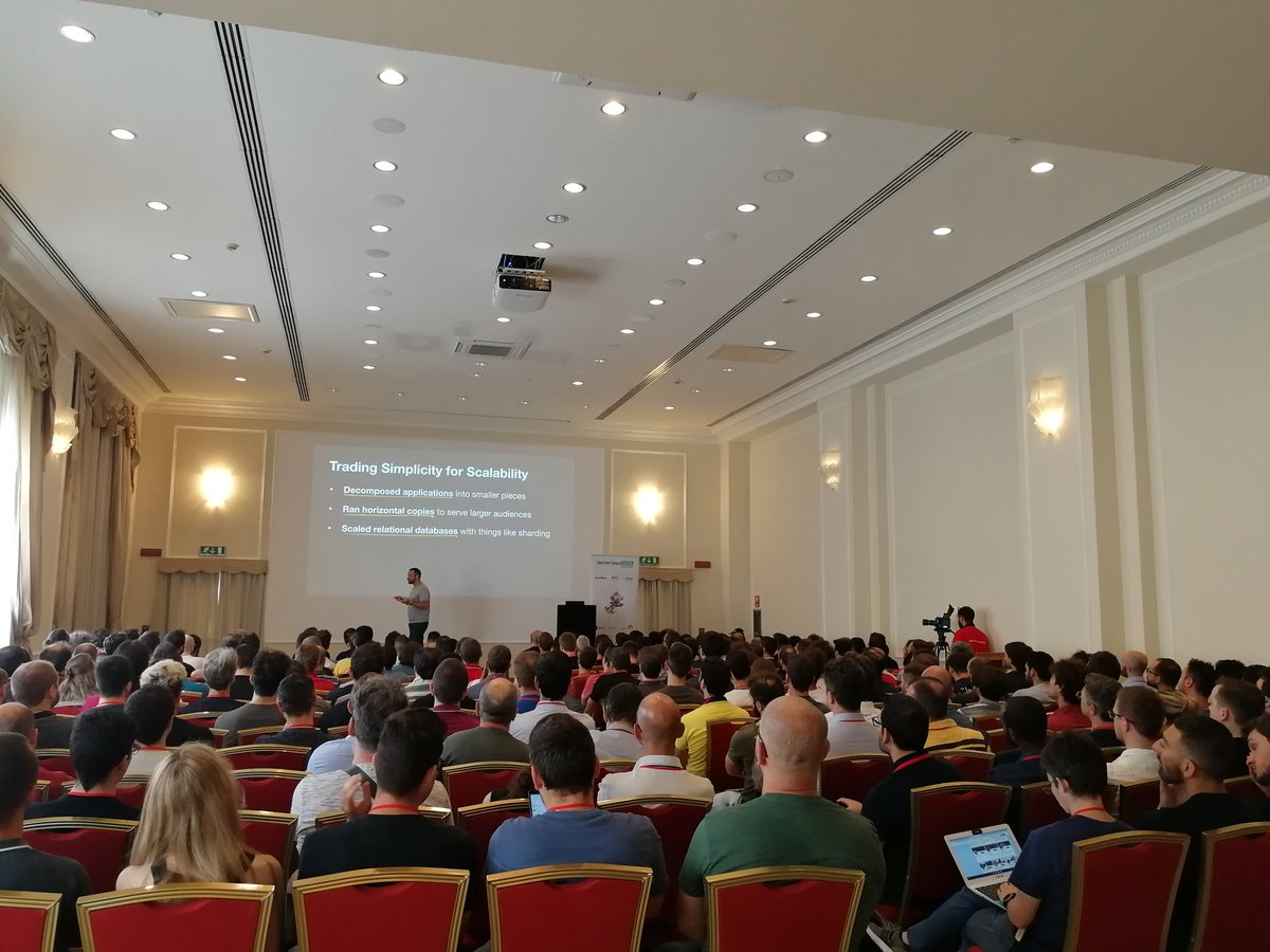 beSharp_spa's tweet image. #sessiontime: "stop calling everything #serverless"
@jeremy_daly 
#serverlessMIL #serverlessdays2019 #Proud2beCloud